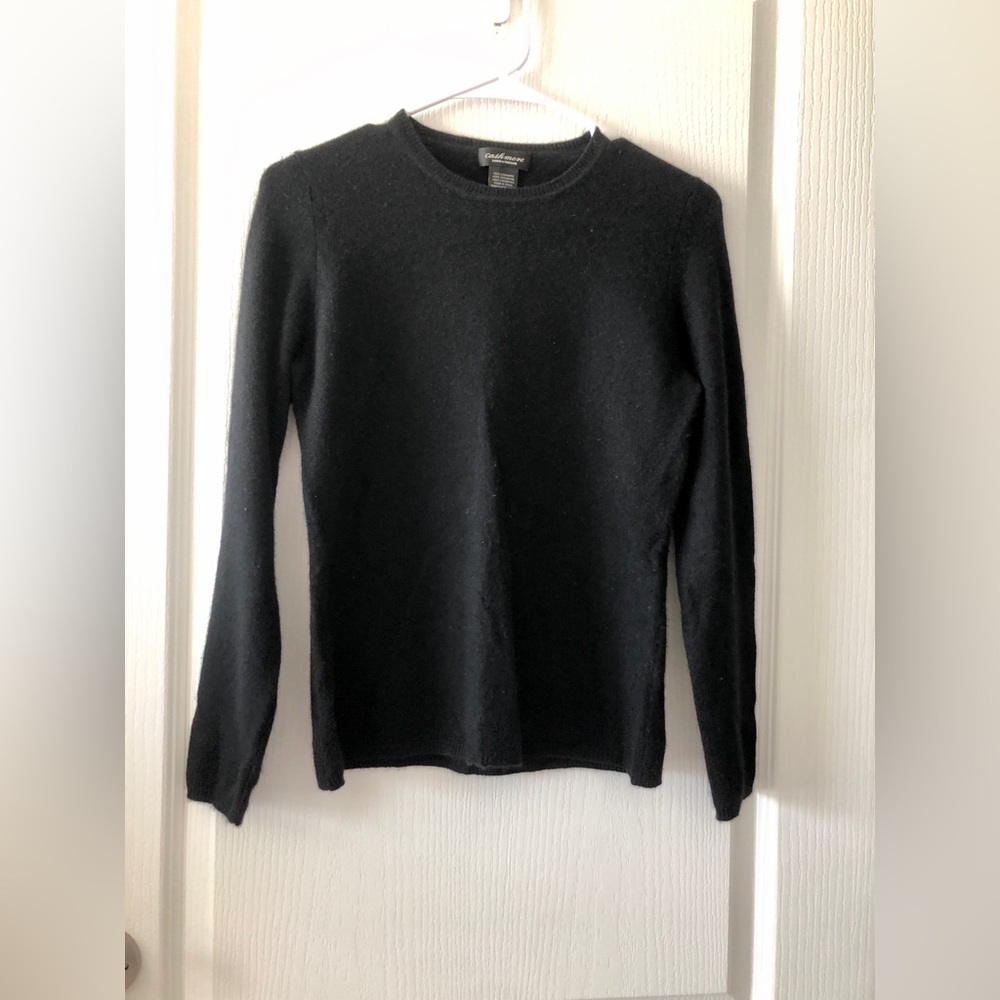 Lord & Taylor Cashmere Black Sweater